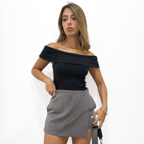 Off the shoulder top black