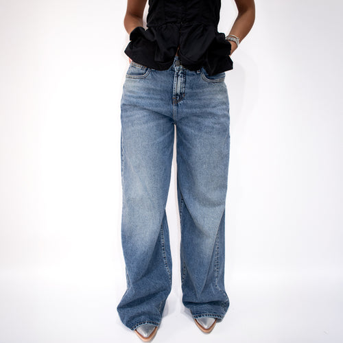 Wide Leg Blue Jeans