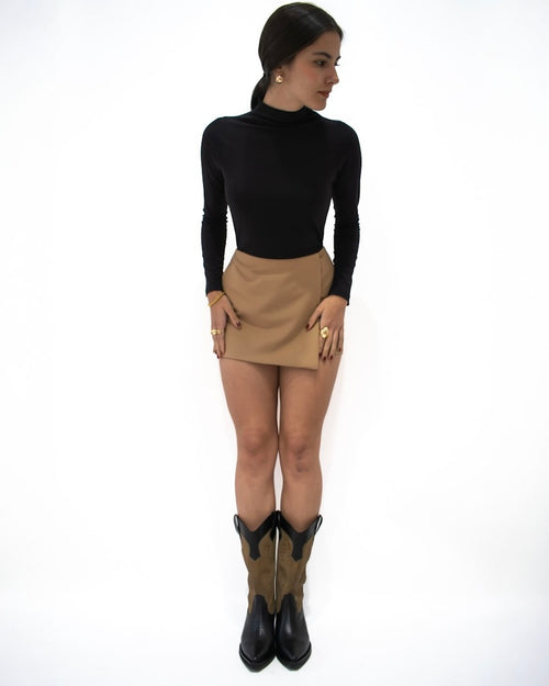 Terra skort (Camel)